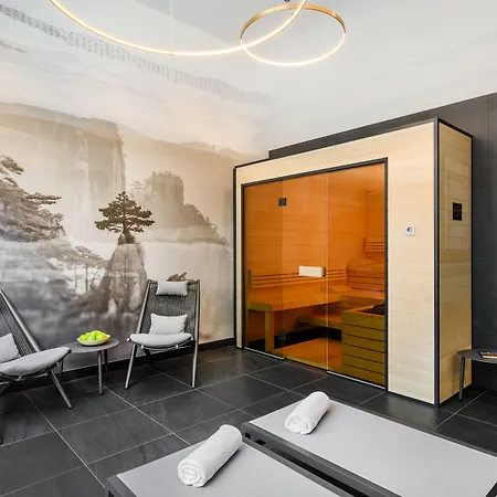 Emerald By Continental Group 4*