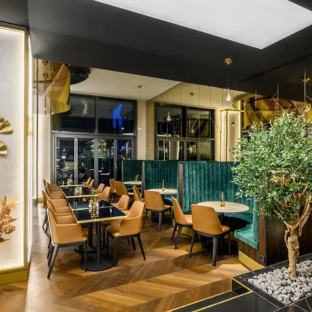 Otel Emerald By Continental Group