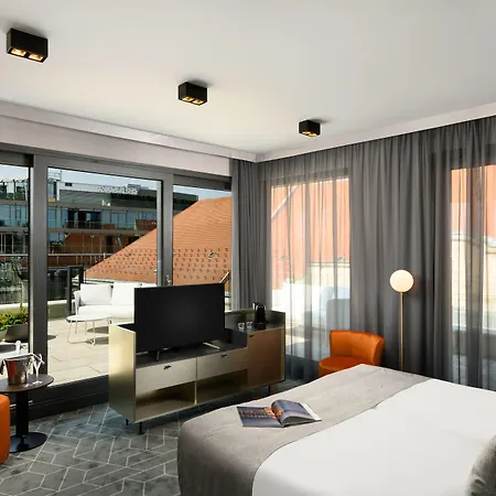 Emerald By Continental Group Otel Budapeşte