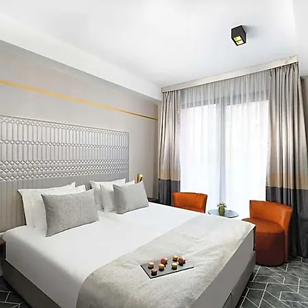 Emerald By Continental Group Hotel 4*