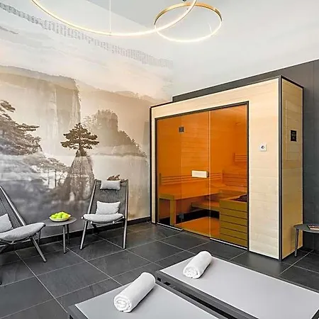 Hotel Emerald By Continental Group