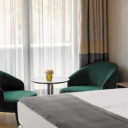 Hotel Emerald By Continental Group