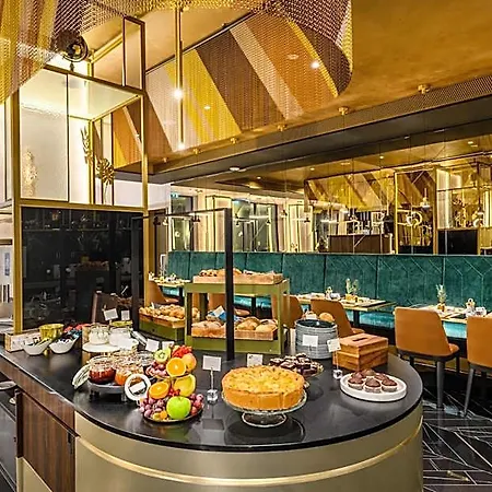 Emerald By Continental Group Otel 4*