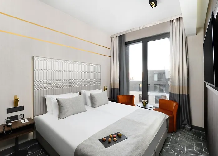 Emerald By Continental Group 4* Budapešť