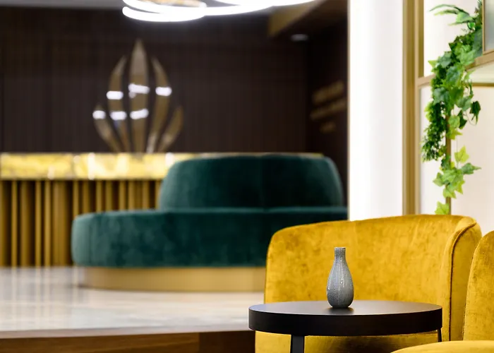 Hotel Emerald By Continental Group